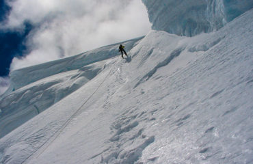 Descent on Tocllaraju